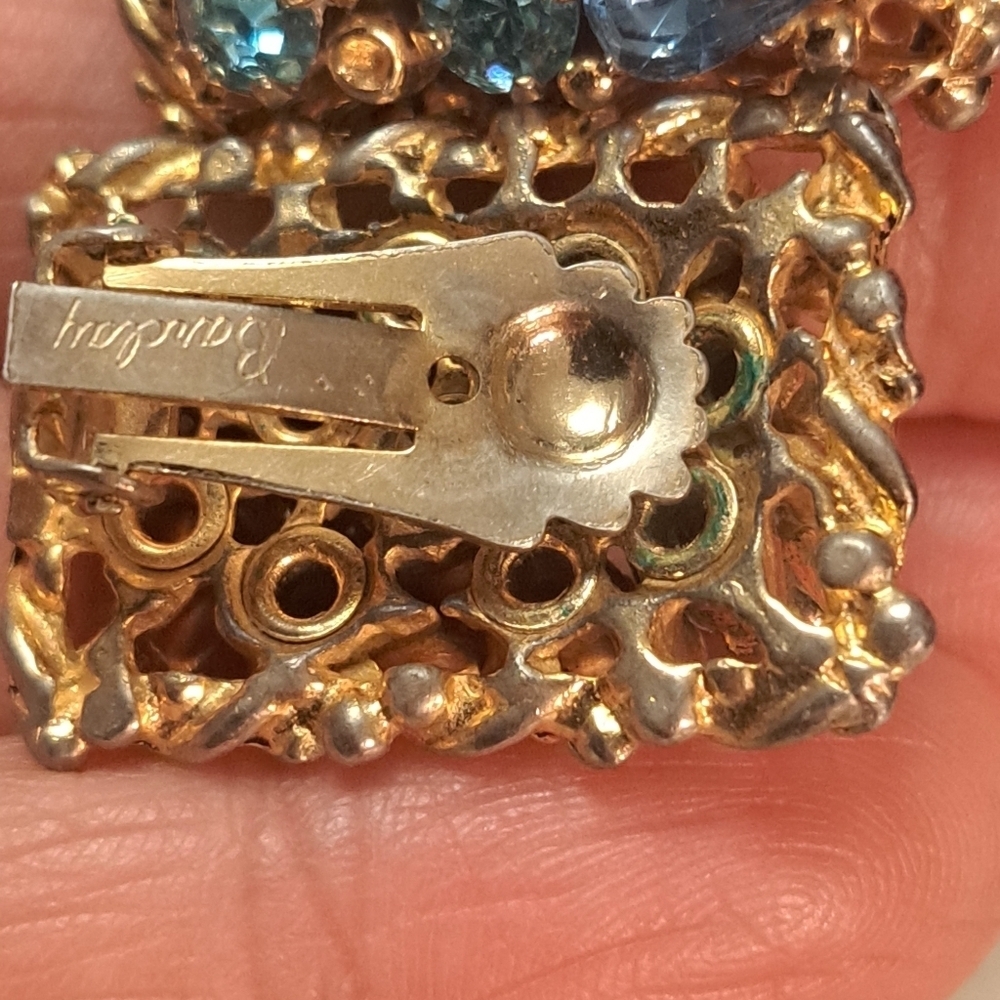 BARCLAY VINTANGE EARRINGS - Picture 6 of 6
